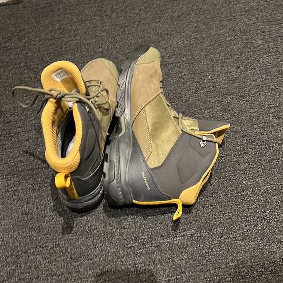 Salomon Hiking Boots - Mens Size 10 - Picture 6 of 7